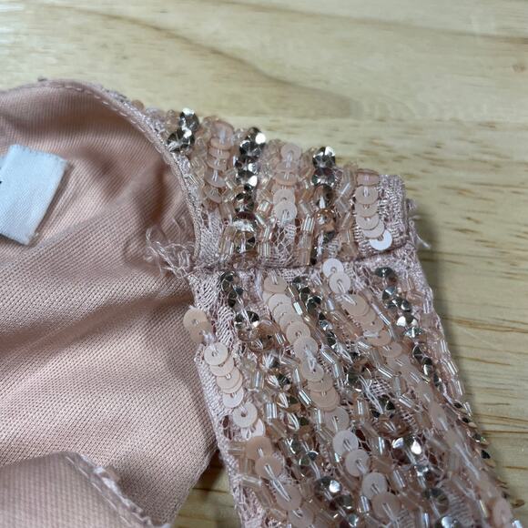 Mac Duggal NWT Sequined Sleeveless Plunge Neck Flowy Gown Rose Gold Size 16 - Picture 9 of 14